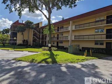 Main picture of Foxcroft Appartment inc and condo