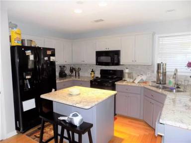 Main picture of 2306 Raintree Path