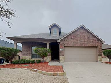 Main picture of 521 Baverton Ln