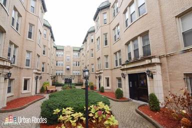 Main picture of 4231 N Paulina St