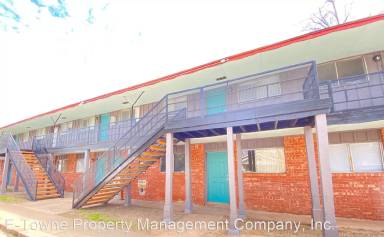 Main picture of 1101 E Randolph Ave