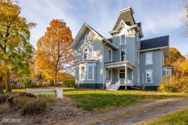Main picture of 811 Westover Dr