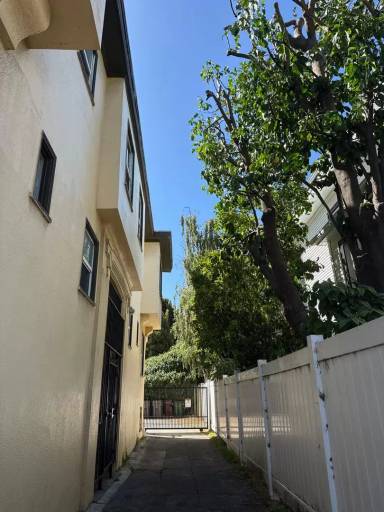 Main picture of 783 52nd St