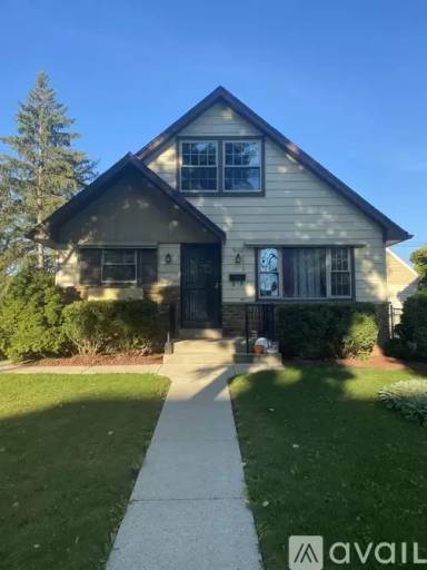 Main picture of 4513 N 65th St