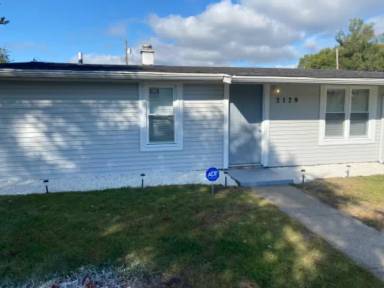 Main picture of 2128 Taney St