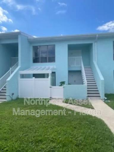 Main picture of 1 Windrush Blvd Apartments