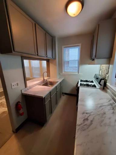 Main picture of 6135 W Jefferson St