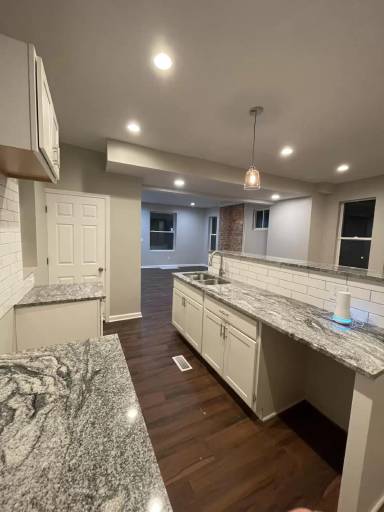 Main picture of 1140 Forest St