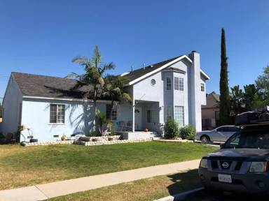 Main picture of 4517 E Lavante St