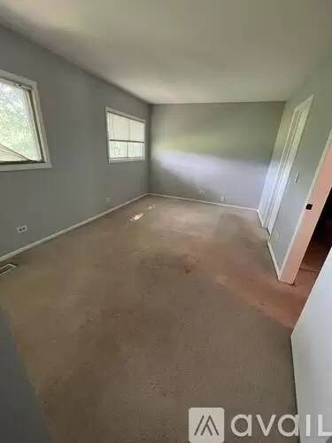 Main picture of 1420 Andover Dr
