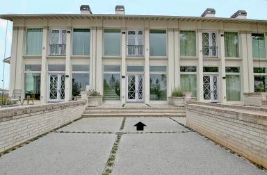 Main picture of 110 5th St