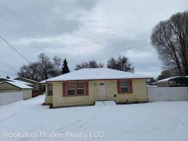 Main picture of 4274 Clinton Ave