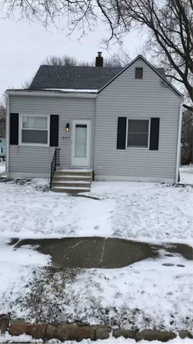 Main picture of 1823 Penthley Ave