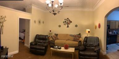 Main picture of 420 N Roane St