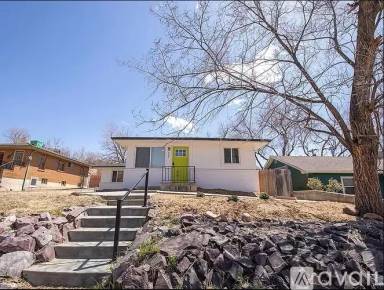 Main picture of 405 Wilhelmia Ave