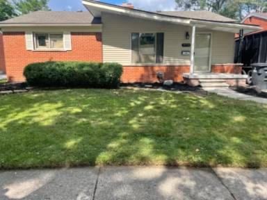 Main picture of 31710 Mackenzie Dr
