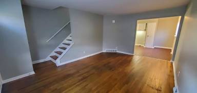 Main picture of 2032 Grasmere Ave