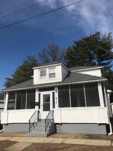 Main picture of 815 Bergen St