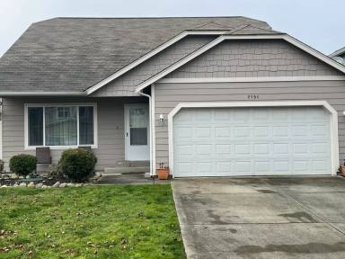 Main picture of 9905 Greenleaf Loop SE