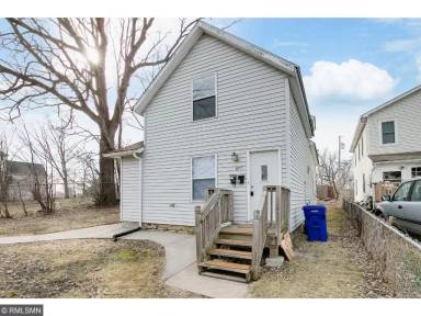 Main picture of 877 Clark St