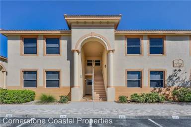 Main picture of 15420 Bellamar Cir