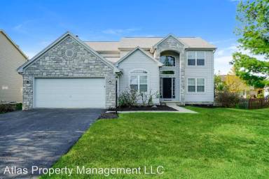 Main picture of 685 Manchester Cir N