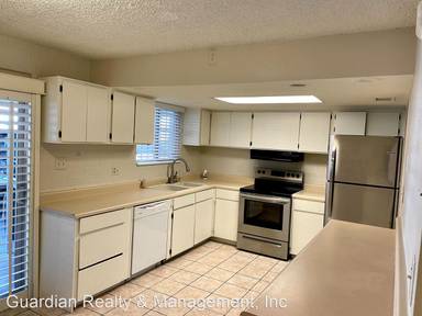 Main picture of 6565 N 19th Ave