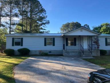 Main picture of 225 Catalpa Dr