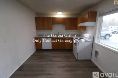 Main picture of Hartzog & Bristol Apartments