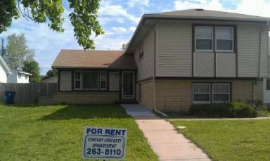 Main picture of 4001 W Westlawn St