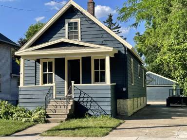 Main picture of 1226 Bay Shore Dr