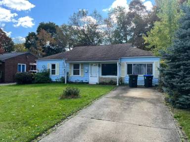 Main picture of 2698 Robindale Ave