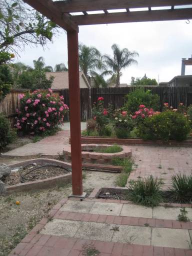 Main picture of 1939 Hooper Dr
