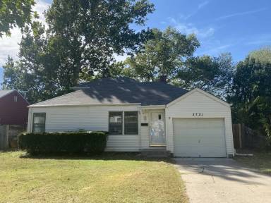 Main picture of 2721 S Rose Marie Ct
