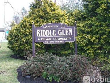 Main picture of Riddle Glen