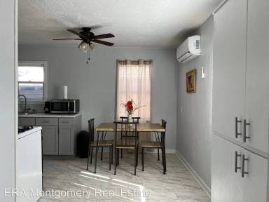 Main picture of 311 S Alameda St