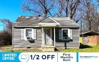 Main picture of 2569 Henderson St
