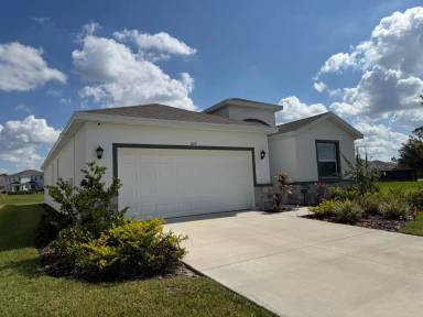 Main picture of 627 160th St E