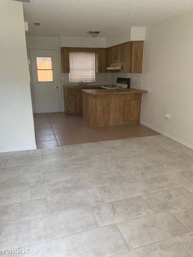 Main picture of 5418 Palmetto Rd