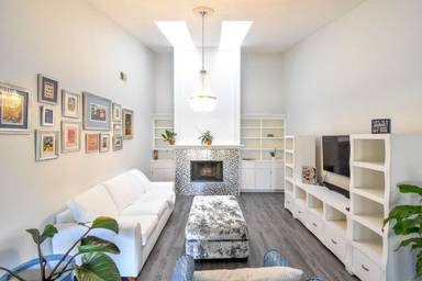 Main picture of 225 Heron Bay Cir
