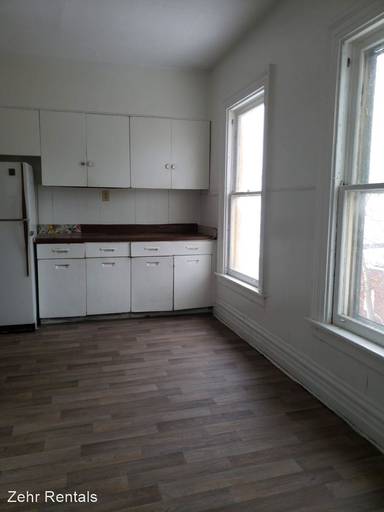Main picture of 914 Wallace St