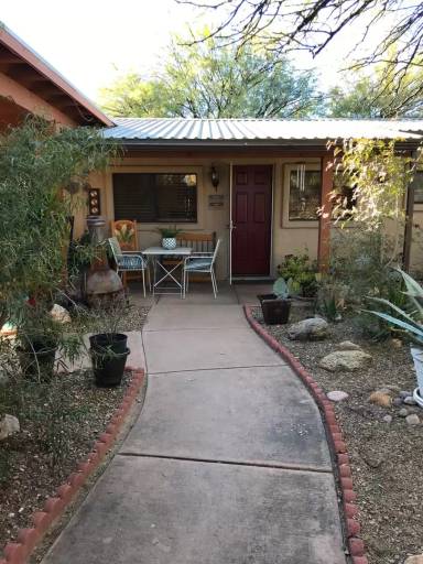 Main picture of 3443 N Wilson Ave