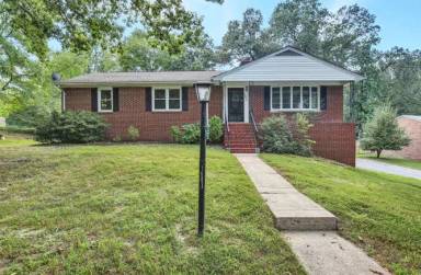 Main picture of 5450 Catterick Rd