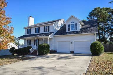 Main picture of 109 Wedgewood Ct