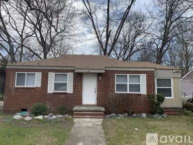 Main picture of 927 Brooks Rd