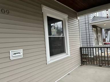 Main picture of 5209 Globe Ave