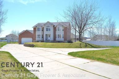 Main picture of 2313 W 1700 S