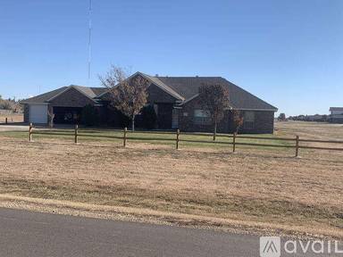 Main picture of 2911 Hope Rd