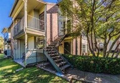 Main picture of Woodhaven Condominiums