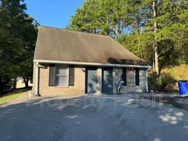 Main picture of 4921 Charwood Trl NW